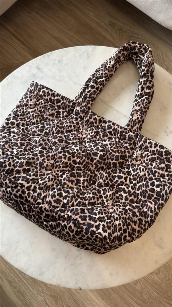 Leo Shopper 3