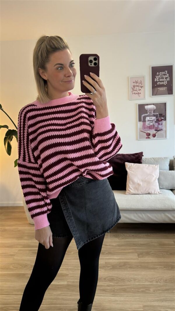 Pullover Stripe rosa-beere 1