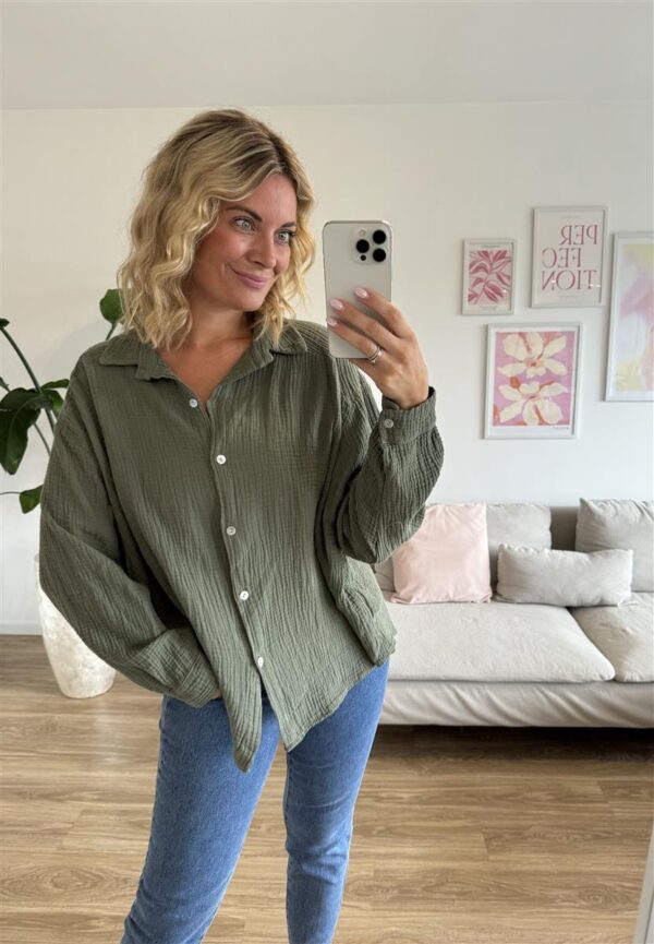 Musselinbluse kurz khaki