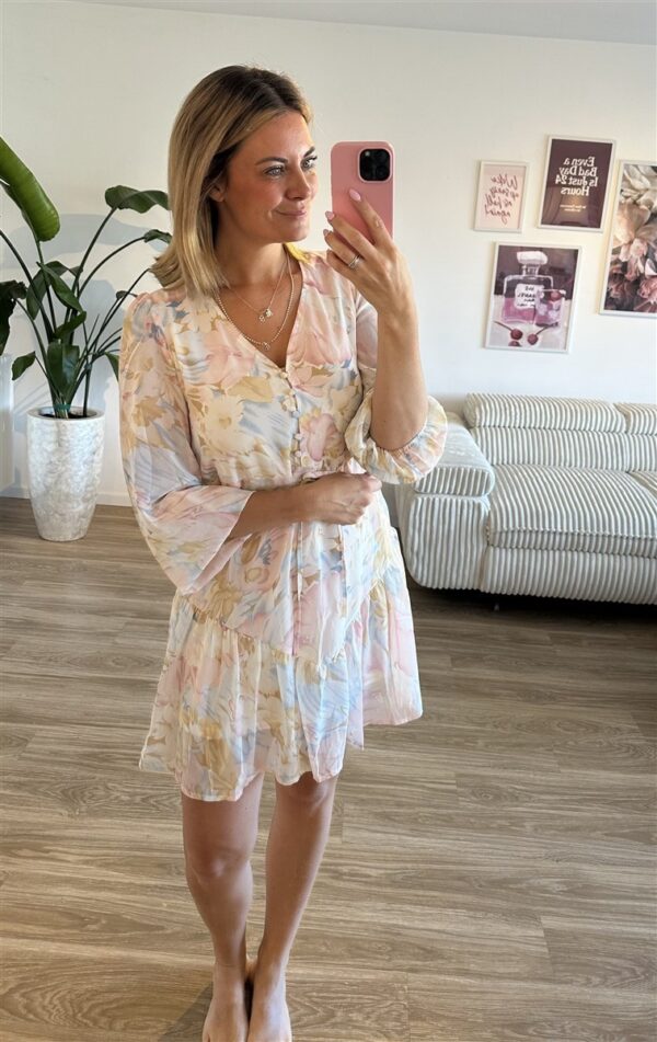 Blümchenkleid kurz 3