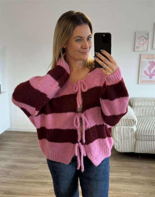 Strickjacke Streifen 1