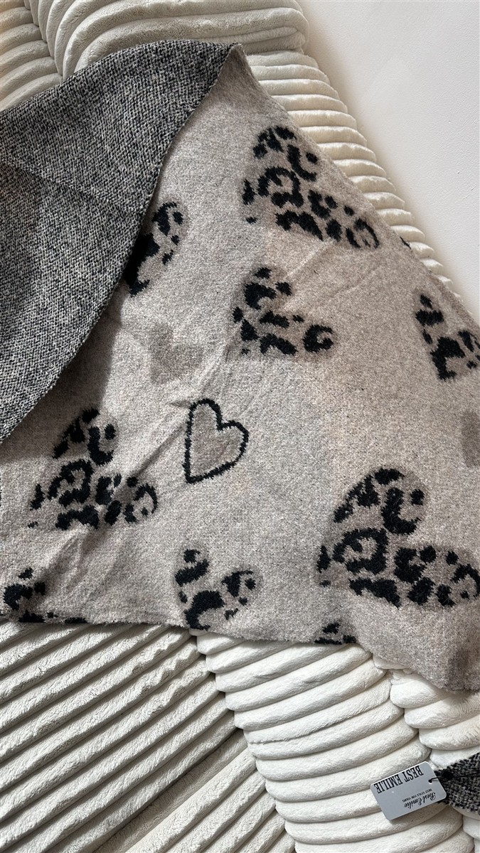 Schal Leoherz hellbeige