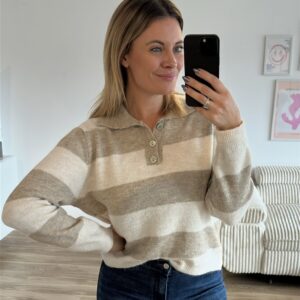 Strickpullover mit Kragen 1