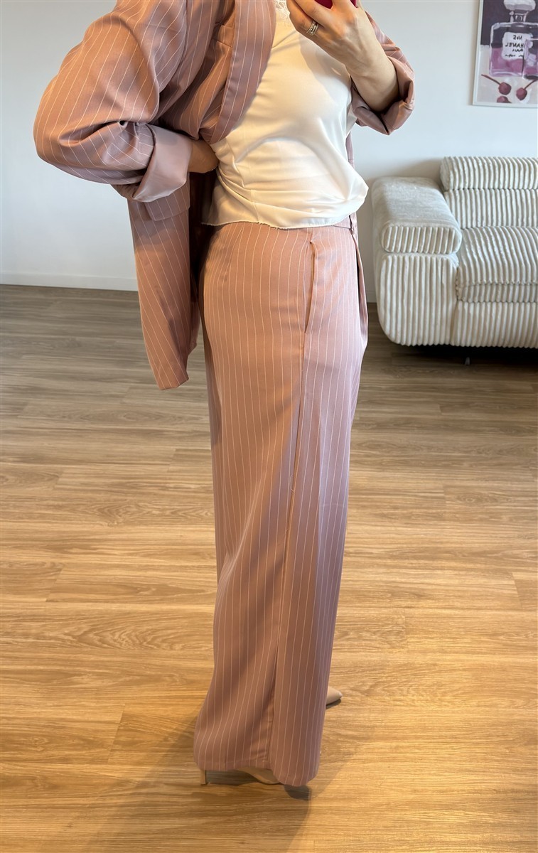 Nadelstreifen Hose 2