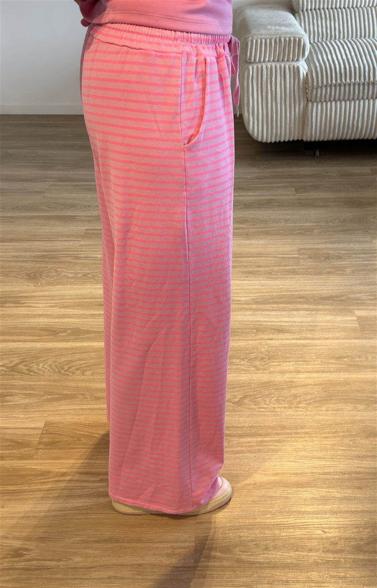 Sweatpant Streifen rosa 2