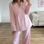 Anzug rosa 1